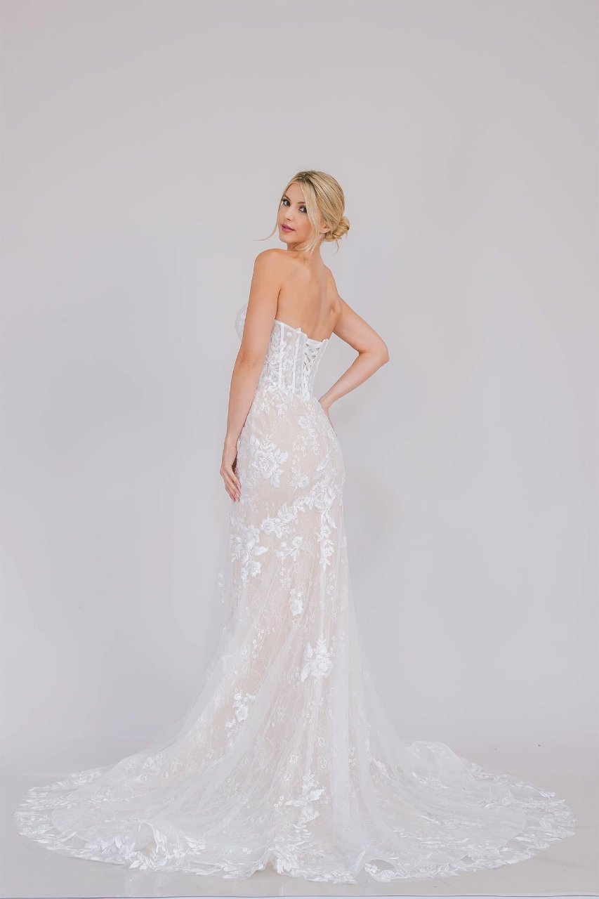 LA Merchandise LAAWL0100 White Lace Off the Shoulder Wedding Gown - - Dress LA Merchandise
