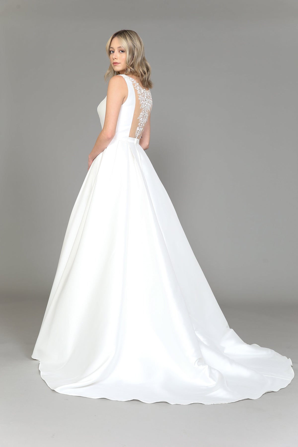 Classy Wedding Gown - LAY8534 - - LAY