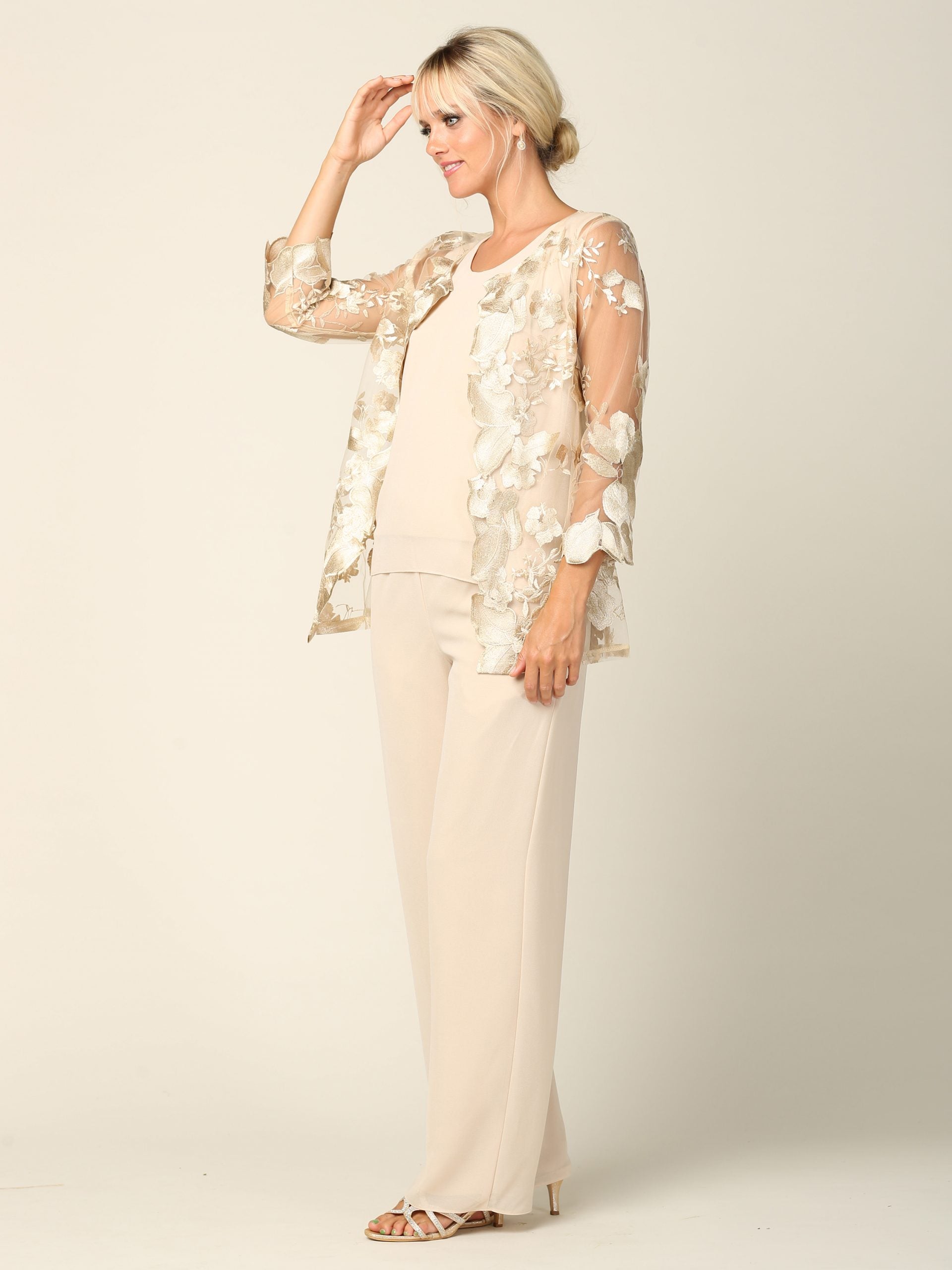 Ladies Dresses/Pantsuit.