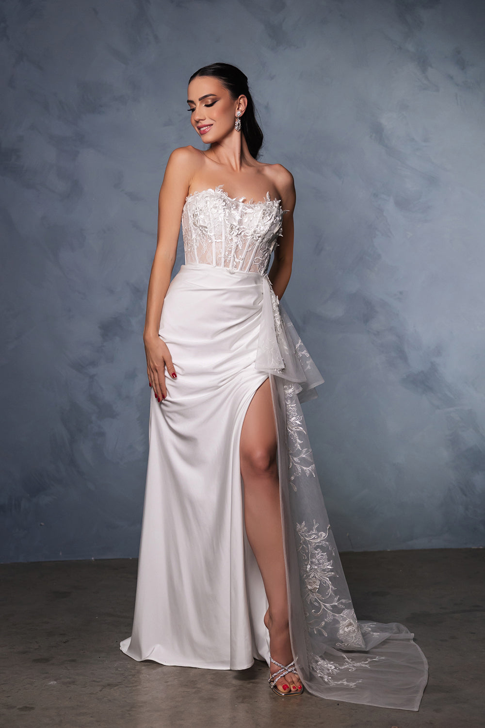 Wholesale Wedding Gown High Slit Sweetheart Bridal Dress By LA2072 - - Dresses LA Merchandise, Inc.