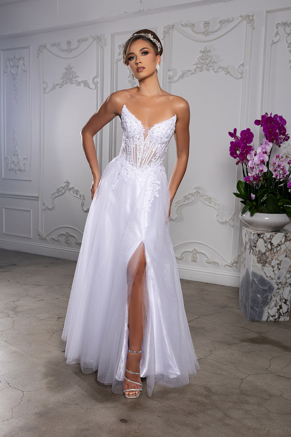 Wholesale Strapless Lace Corset Wedding Dress with Tulle Skirt & High Slit Bridal Gown by LA2208 - - Wedding Dress LA Merchandise