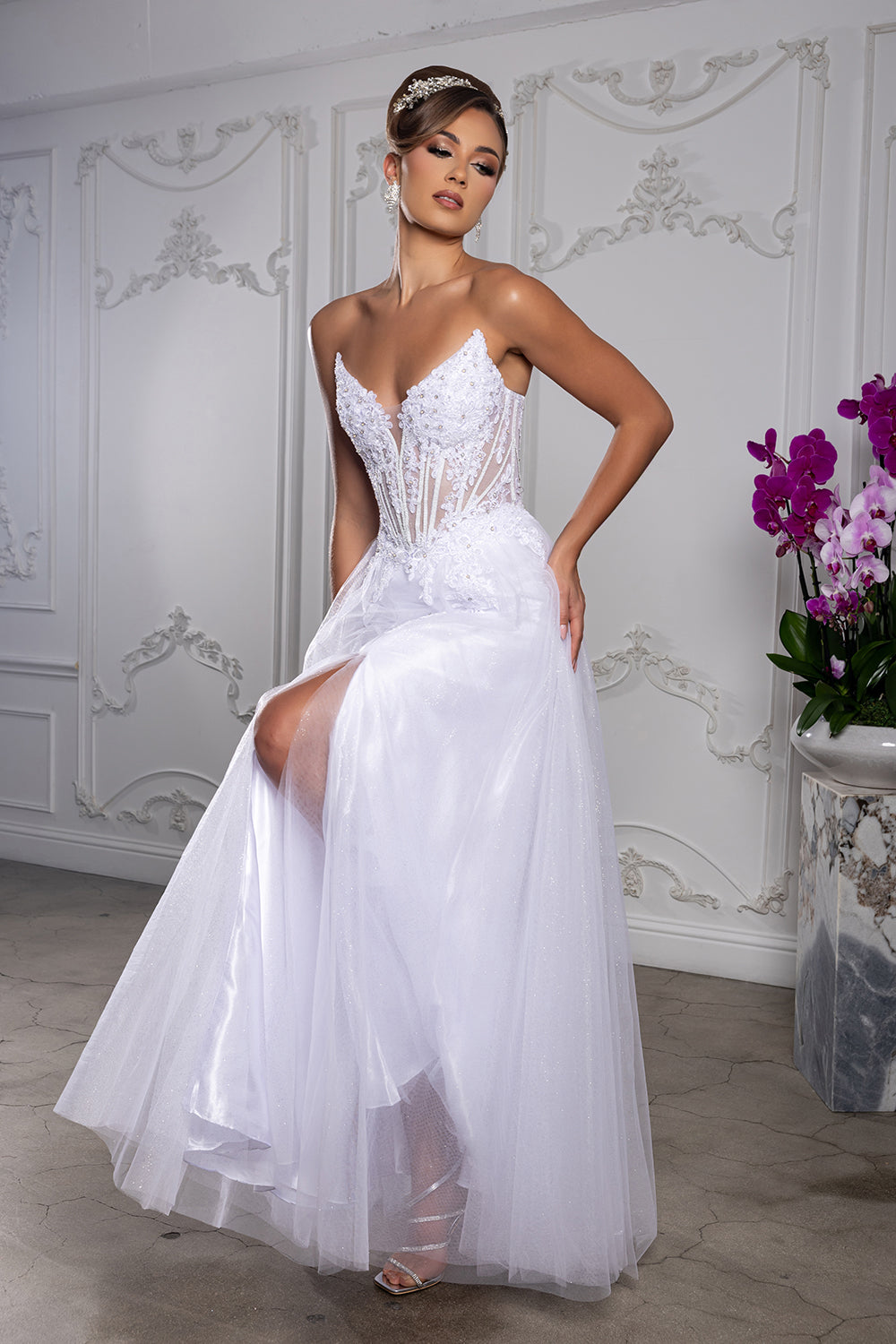 Wholesale Strapless Lace Corset Wedding Dress with Tulle Skirt & High Slit Bridal Gown by LA2208 - - Wedding Dress LA Merchandise
