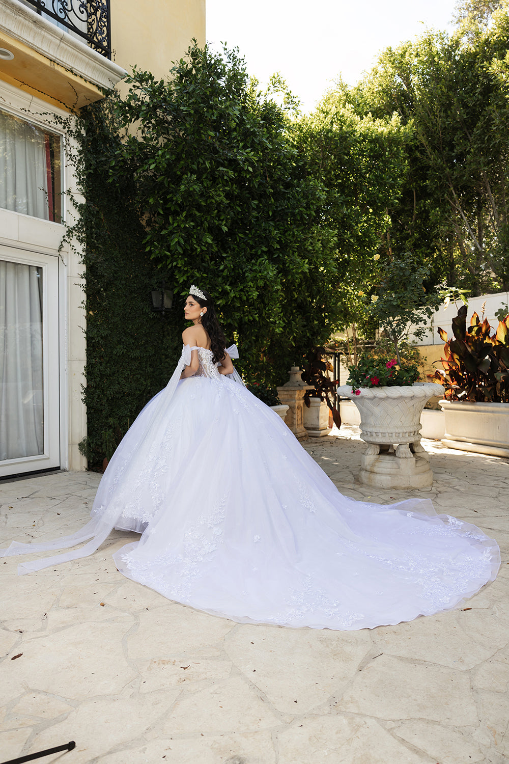 Wholesale Wedding Gown Sweetheart Cape Sleeves Bridal Dress By LA263 - - Dress LA Merchandise