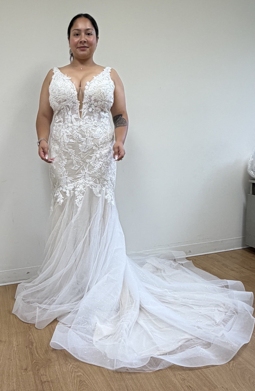 Wholesale Engagement Dress V-Neck Mermaid Sequin Bridal Gown By LA8181 - - Dress LA Merchandise