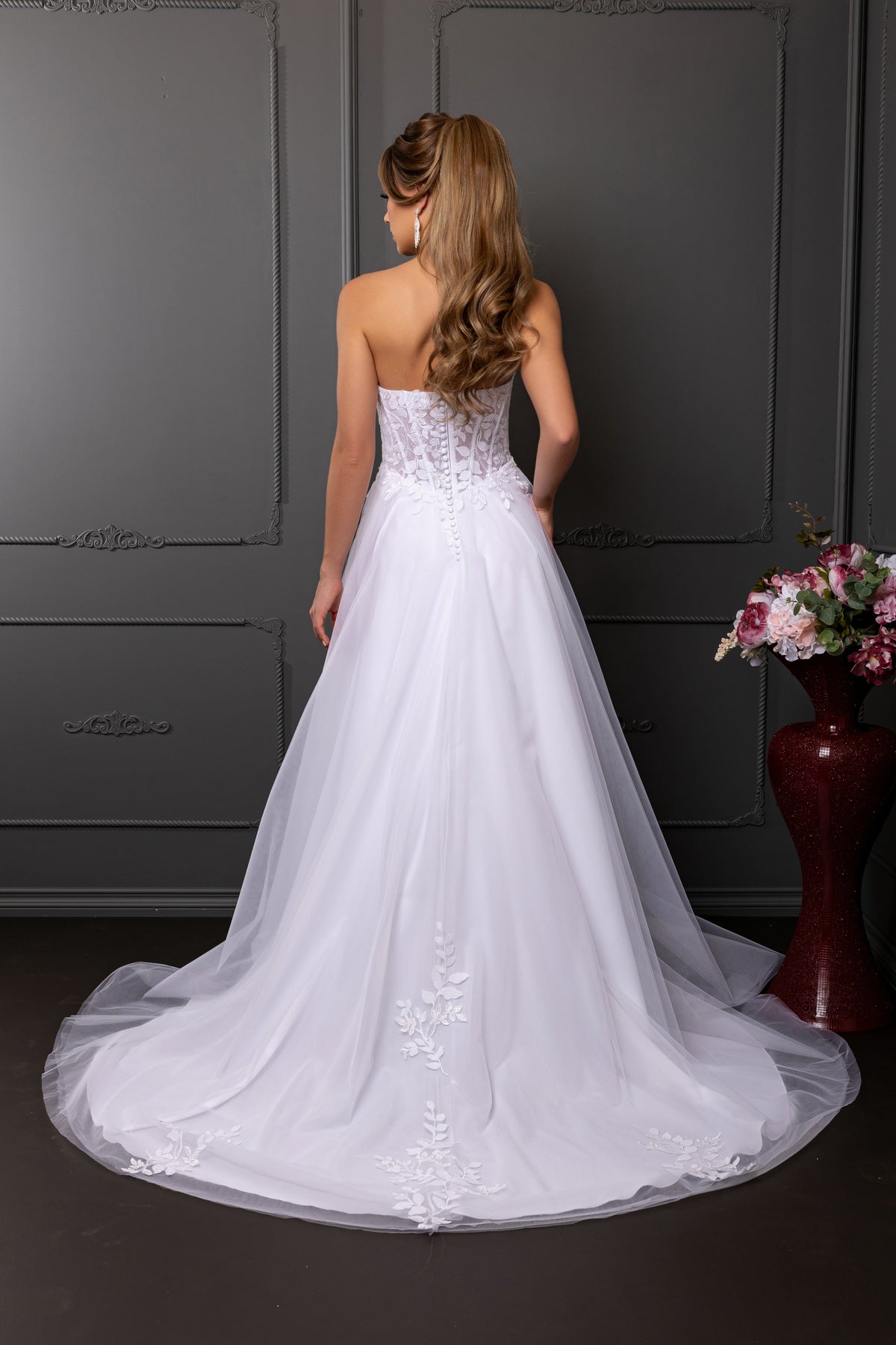 Wholesale Strapless Sweetheart 3D Floral Lace Appliqué Illusion A-Line Wedding Gown by LA8274 - - Wedding Dress LA Merchandise