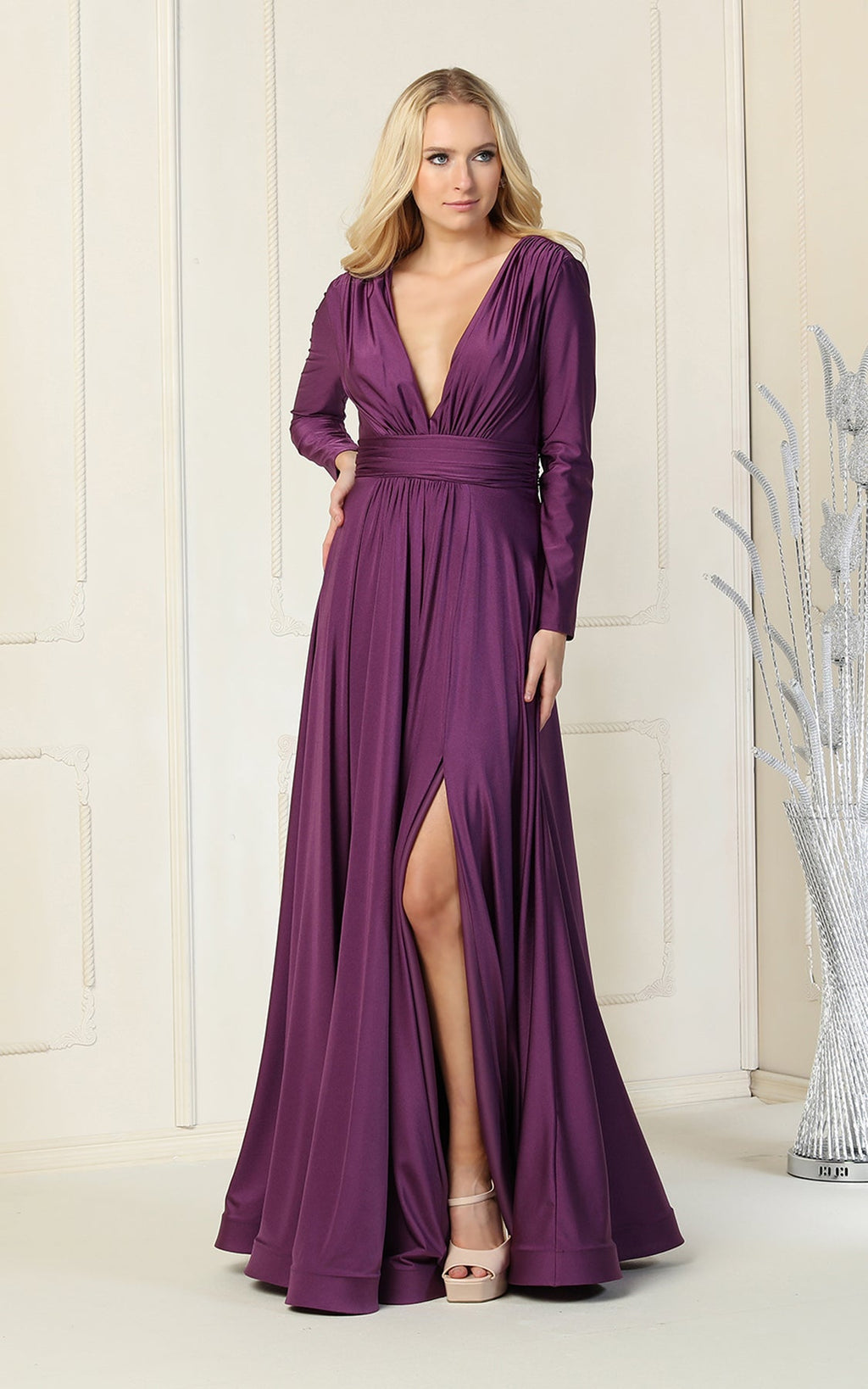 La Merchandise LA1835 V-Neck Long Sleeve Stretchy Bridesmaids Gown - EGGPLANT - LA Merchandise