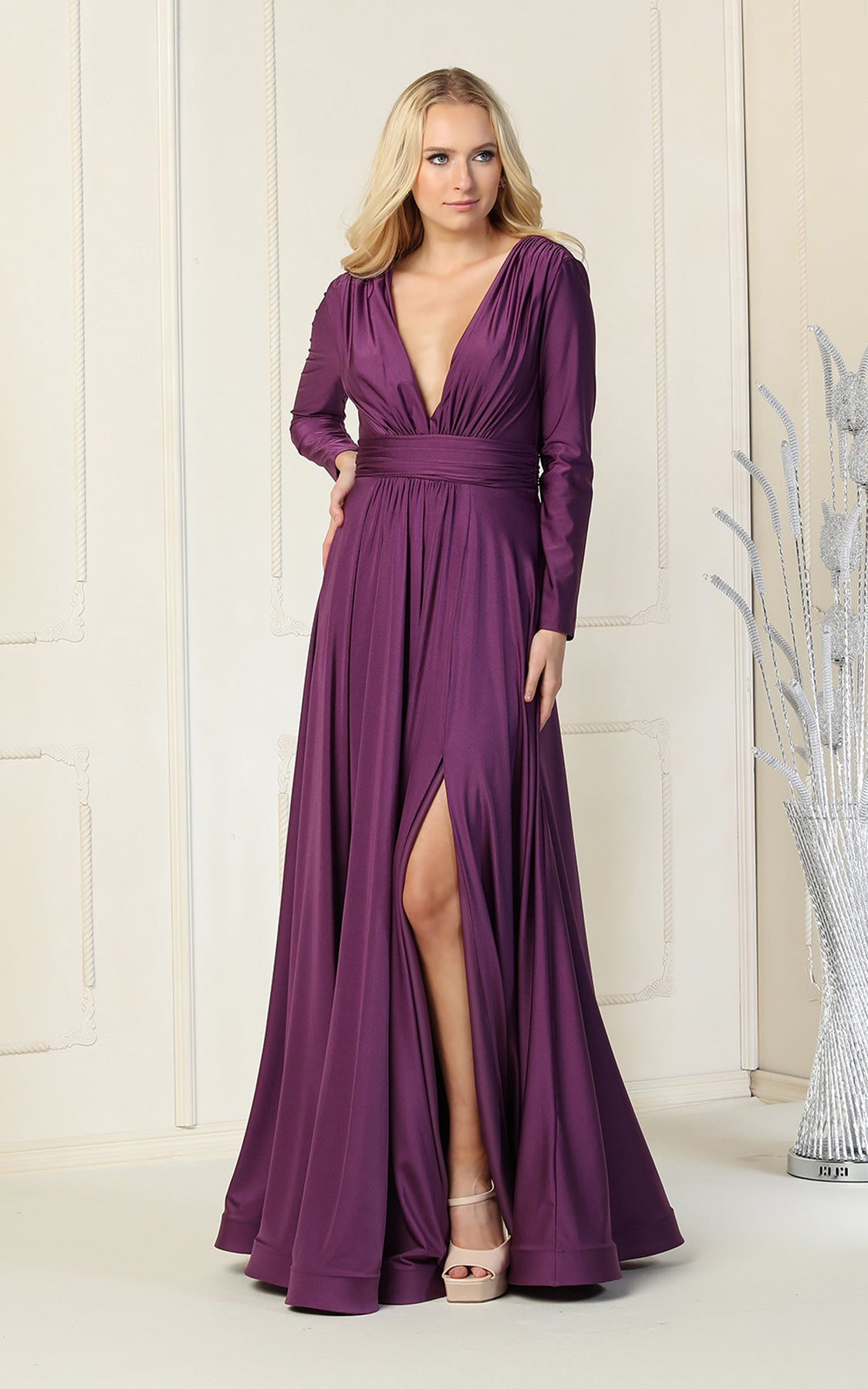 La Merchandise LA1835 V-Neck Long Sleeve Stretchy Bridesmaids Gown - EGGPLANT - LA Merchandise