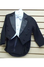 LA Merchandise LAGSS8214 5 piece boys tuxedo with tail & color vest & bow - Black Silver - Boys suits LA Suits