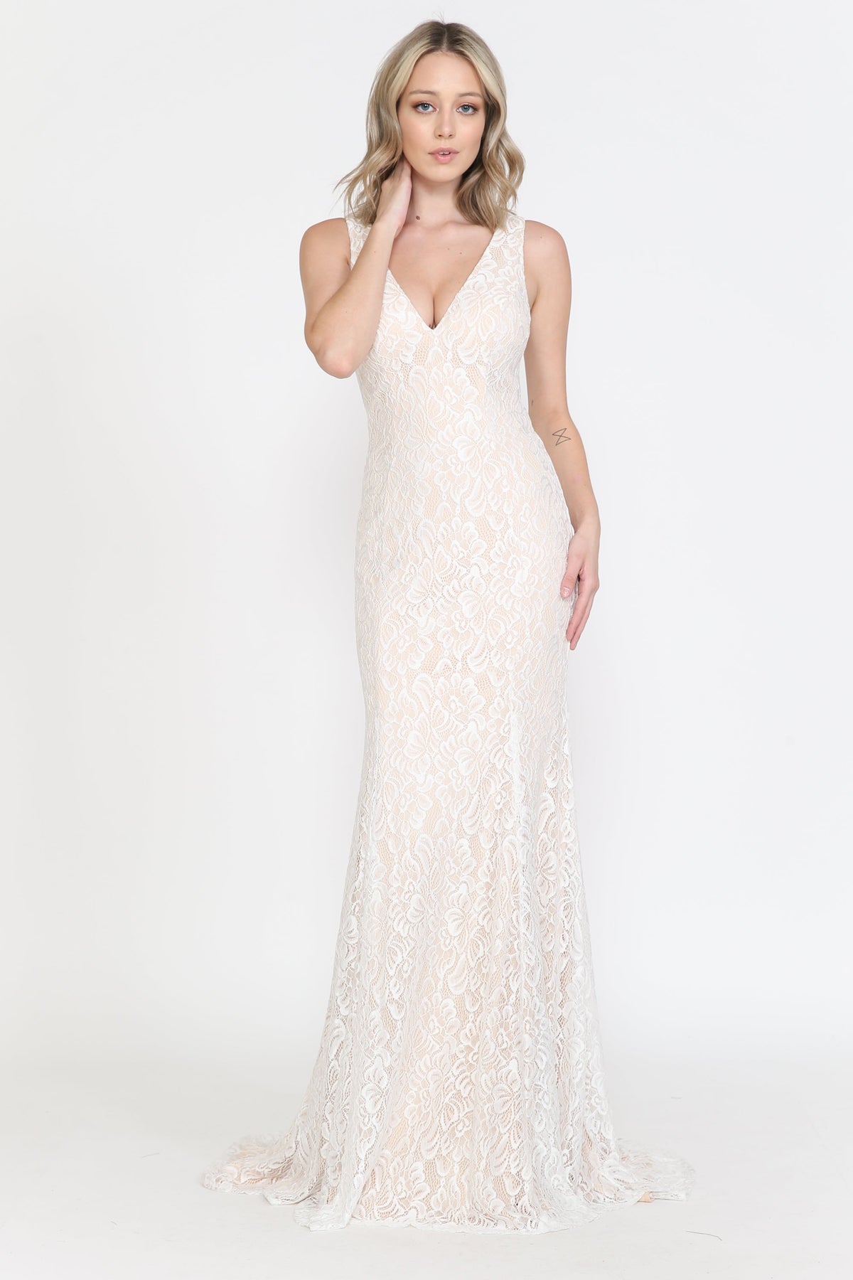 La Merchandise LAY8496 Elegant Bridal Sleeveless Lace Wedding Gown - OFF WHITE NUDE - LAY